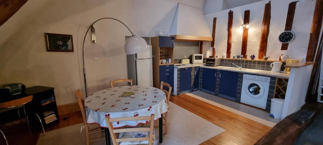 Hebergement-luxeuil-les-bains Appartement *